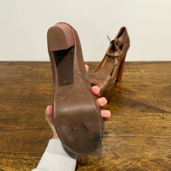 Jeffrey Campbell Foxy Wood Brown Y2K Platform Heel - Picture 8 of 12